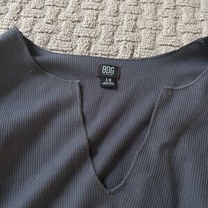 UO cropped grey longsleeve